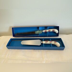 Prill Stainless Porcelain Sheffield England Cake 2 Pc Serving Knife Set Tea Rose